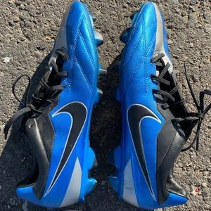 Nike T90 soccer cleats